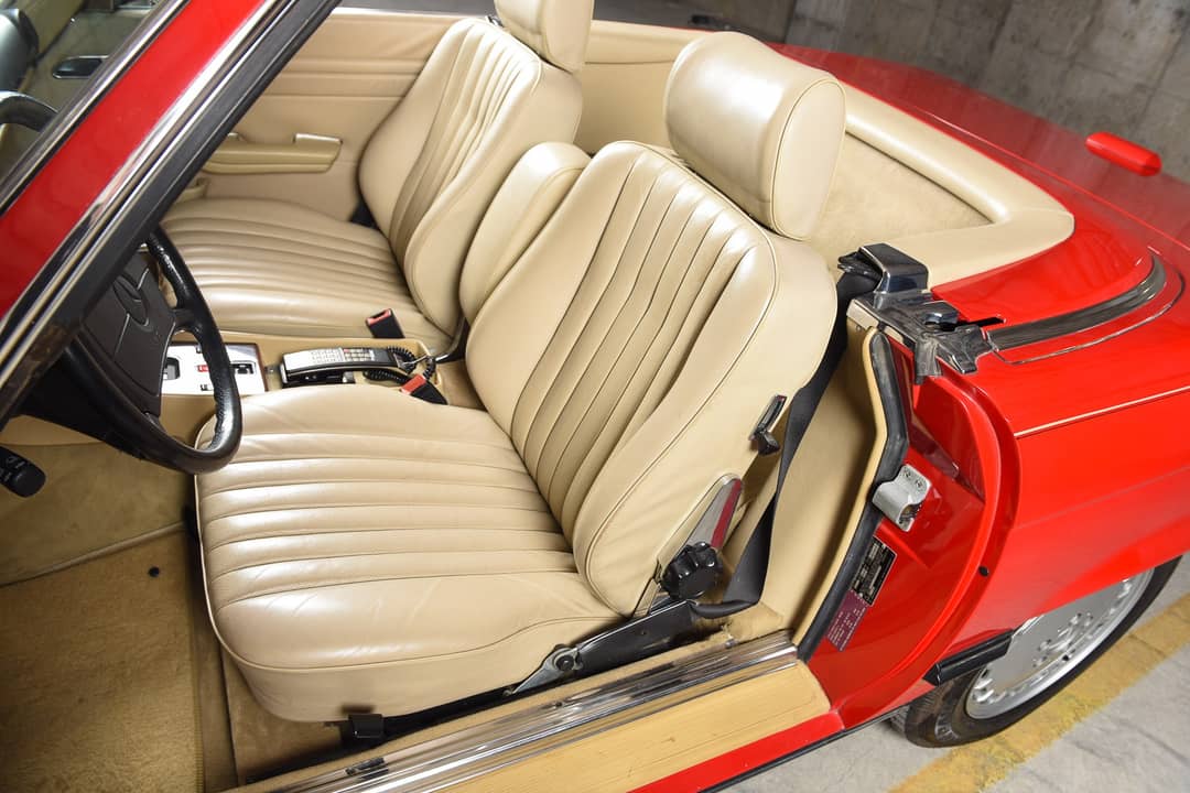 1988 Mercedes-Benz 560-Class 560 SL — photo 9