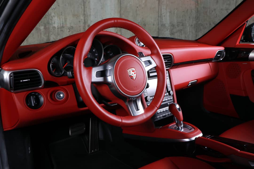2012 Porsche 911 Carrera GTS — photo 19