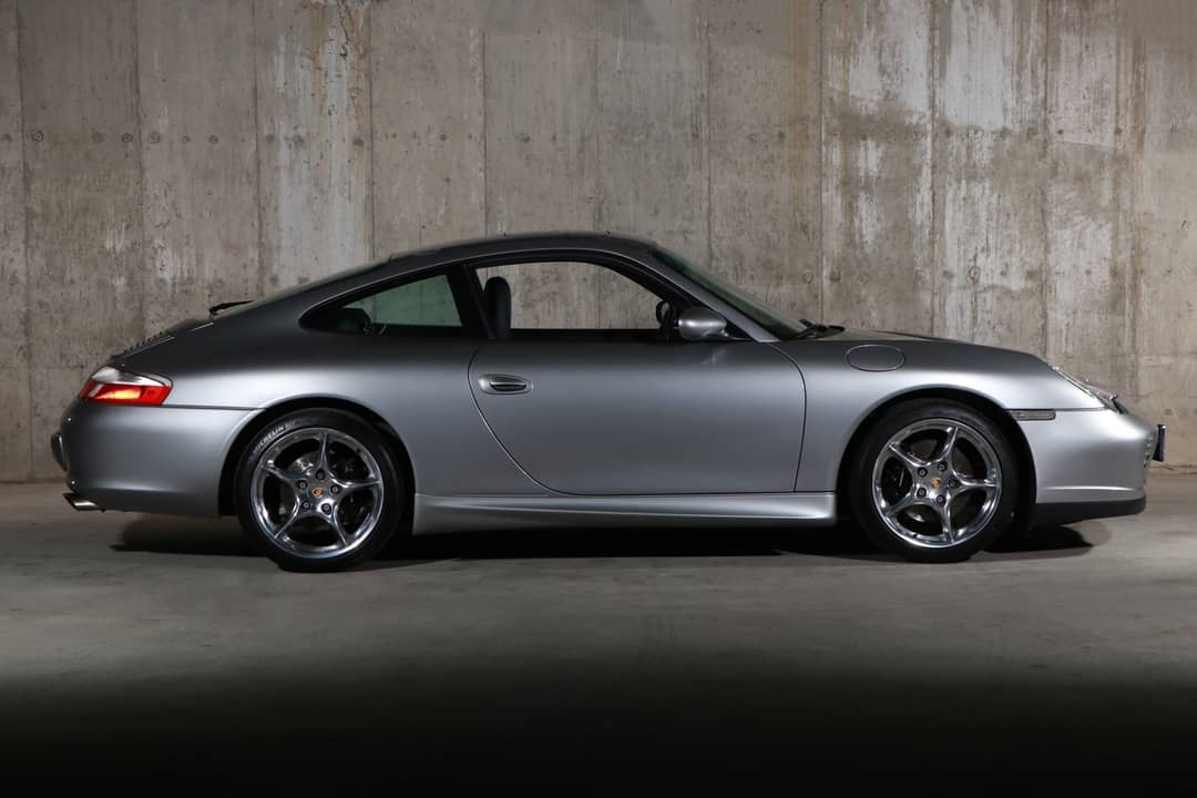 2004 Porsche 911 Carrera 40th Anniversary Edition — photo 13