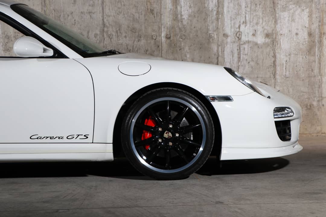 2011 Porsche 911 Carrera GTS — photo 12