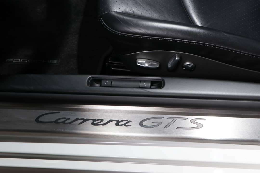 2011 Porsche 911 Carrera GTS — photo 25