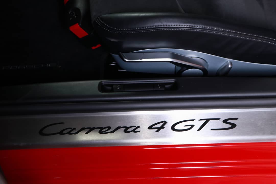 2012 Porsche 911 Carrera 4 GTS — photo 25