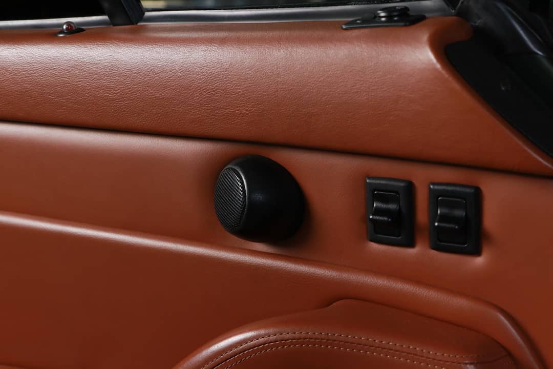 1997 Porsche 911 Targa — photo 25