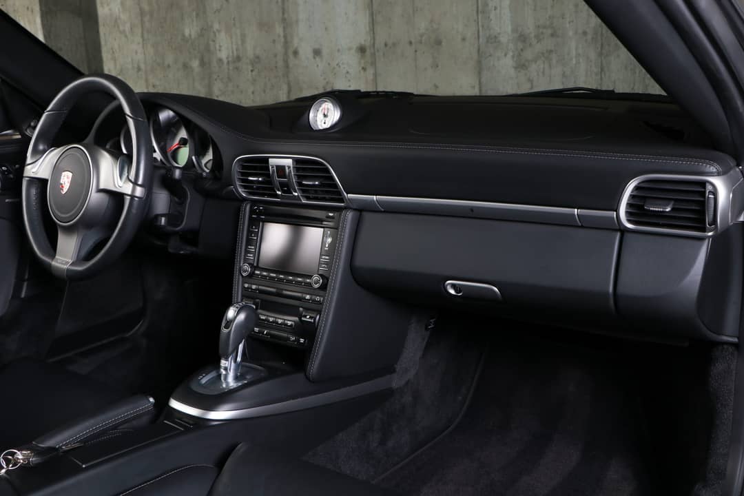 2009 Porsche 911 Carrera 4S — photo 34