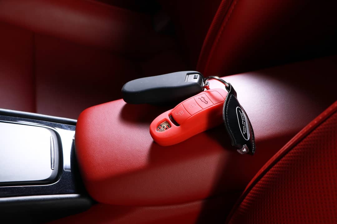 2015 Porsche 911 Carrera 4S — photo 28