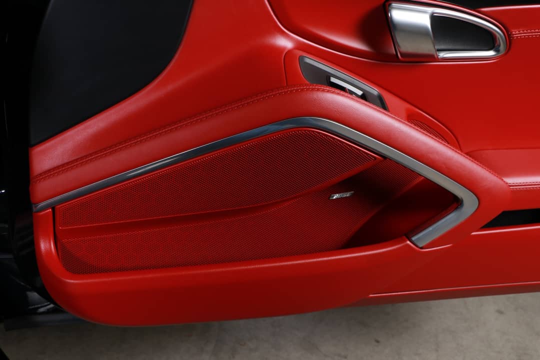 2015 Porsche 911 Carrera 4S — photo 39