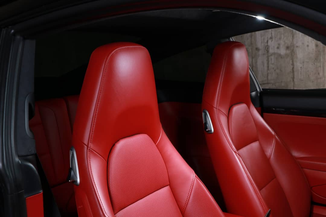 2015 Porsche 911 Carrera 4S — photo 41