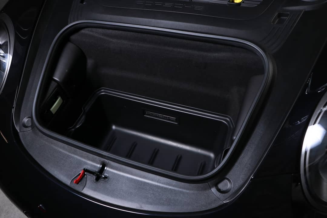 2015 Porsche 911 Carrera 4S — photo 43