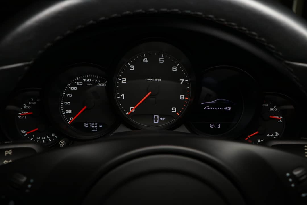 2015 Porsche 911 Carrera 4S — photo 44
