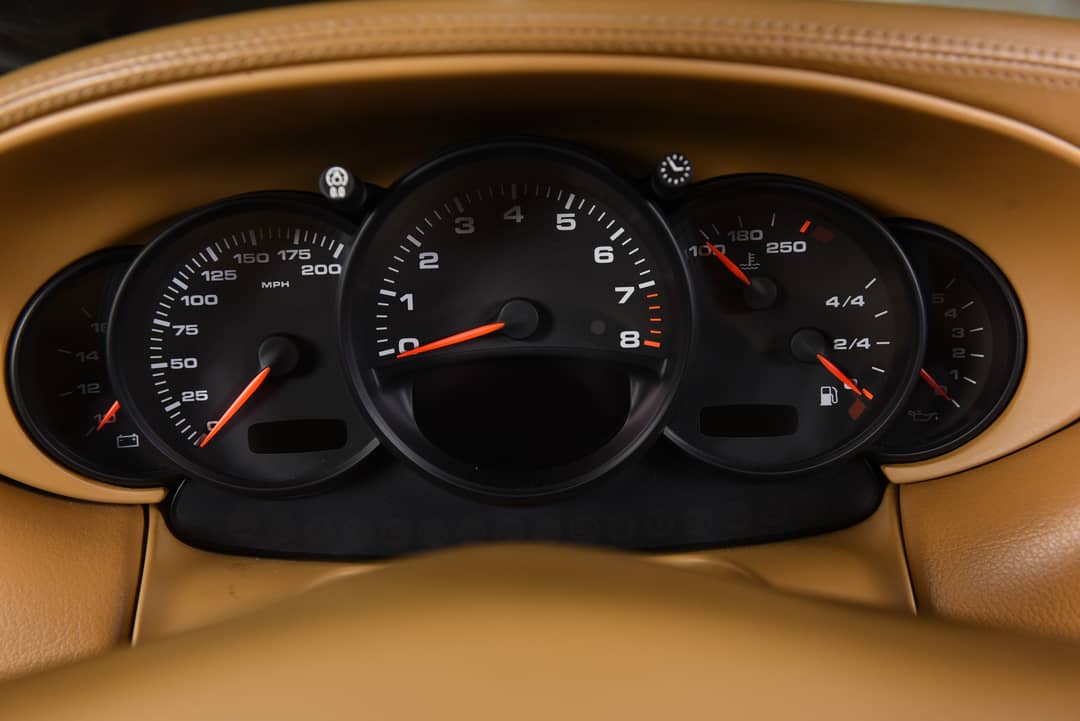 2002 Porsche 911 Carrera — photo 24