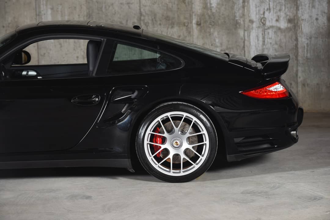 2012 Porsche 911 Turbo — photo 25