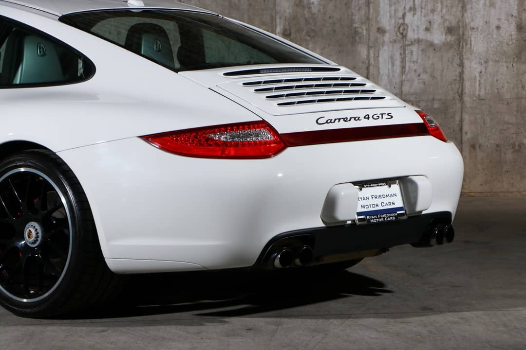 2012 Porsche 911 Carrera 4 GTS — photo 16