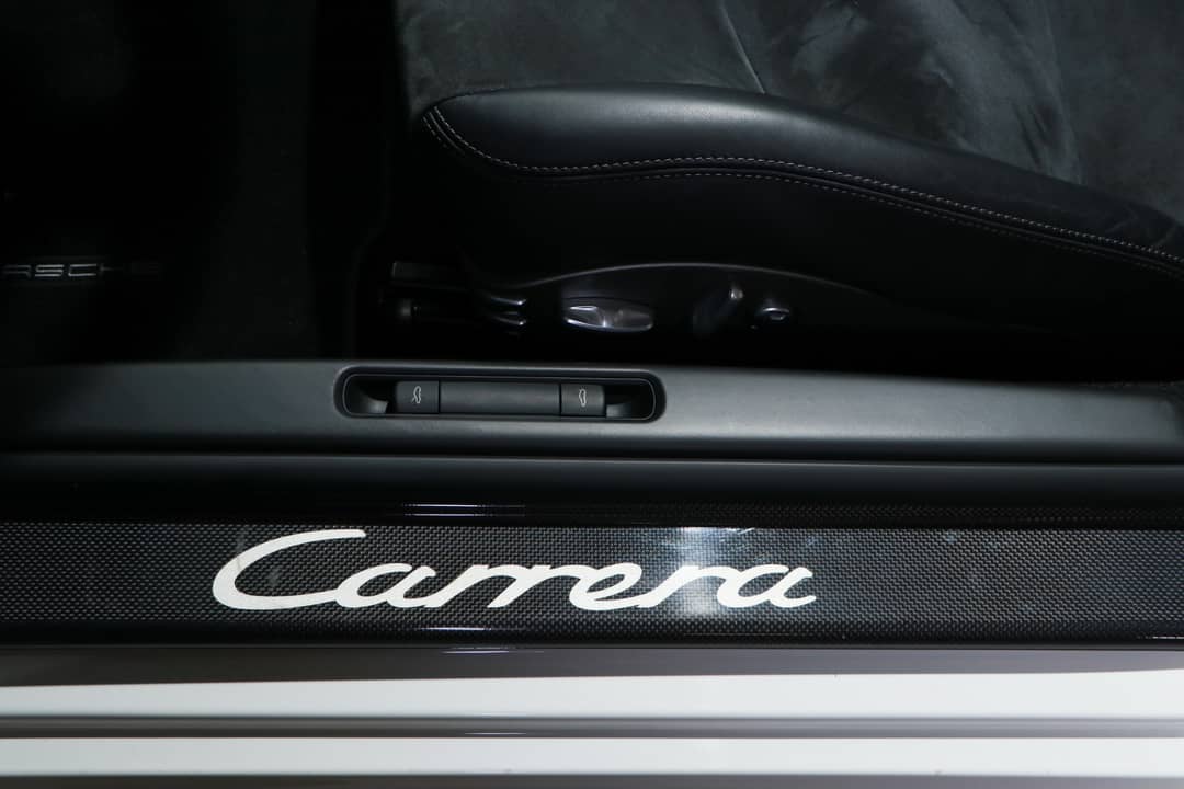 2012 Porsche 911 Carrera 4 GTS — photo 19