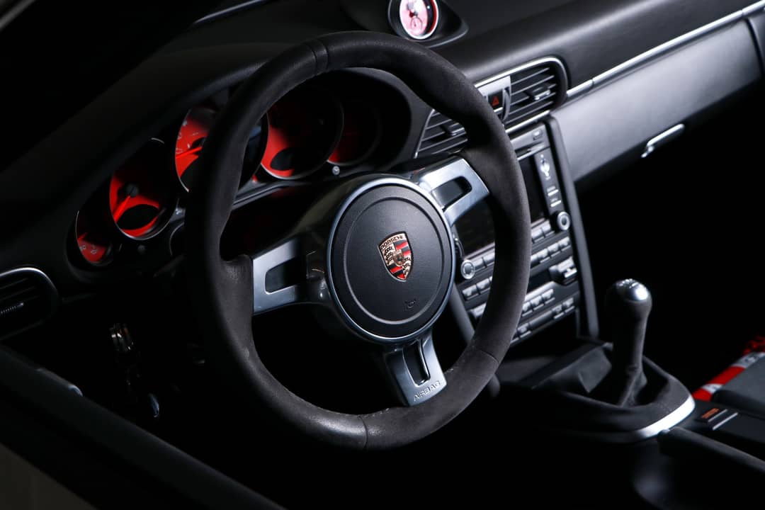 2012 Porsche 911 Carrera 4 GTS — photo 23