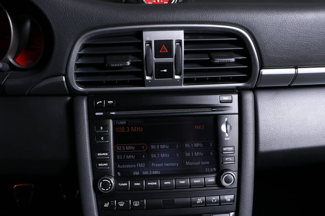 2012 Porsche 911 Carrera 4 GTS — photo 25