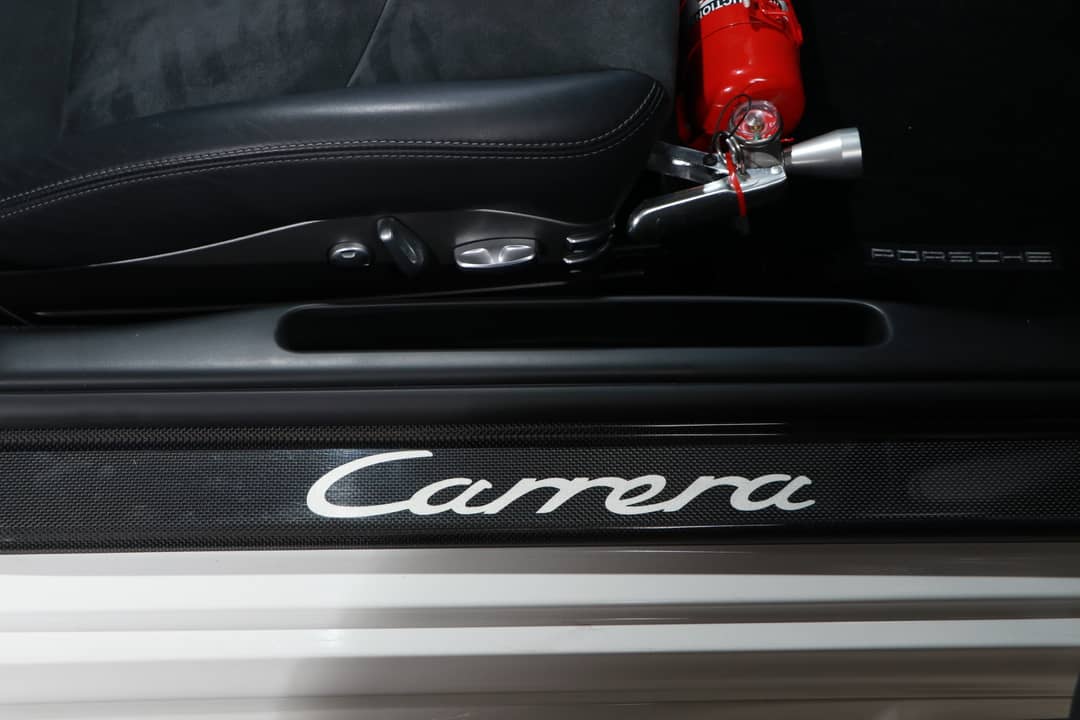 2012 Porsche 911 Carrera 4 GTS — photo 30