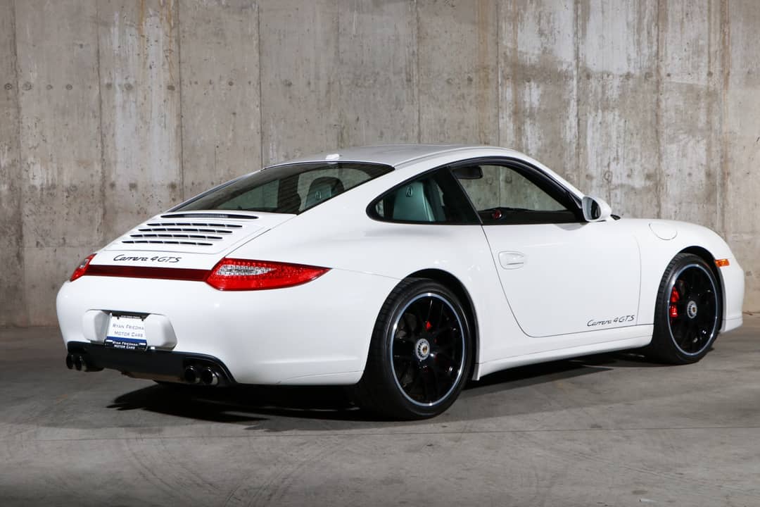 2012 Porsche 911 Carrera 4 GTS — photo 5