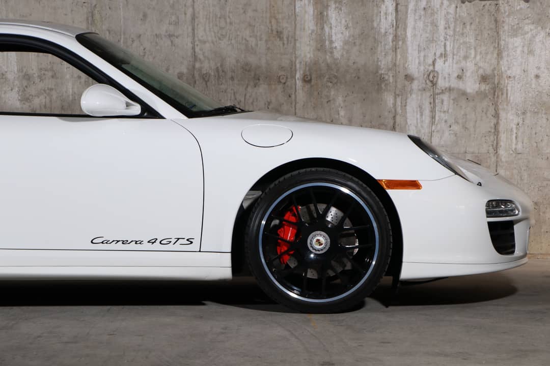 2012 Porsche 911 Carrera 4 GTS — photo 9