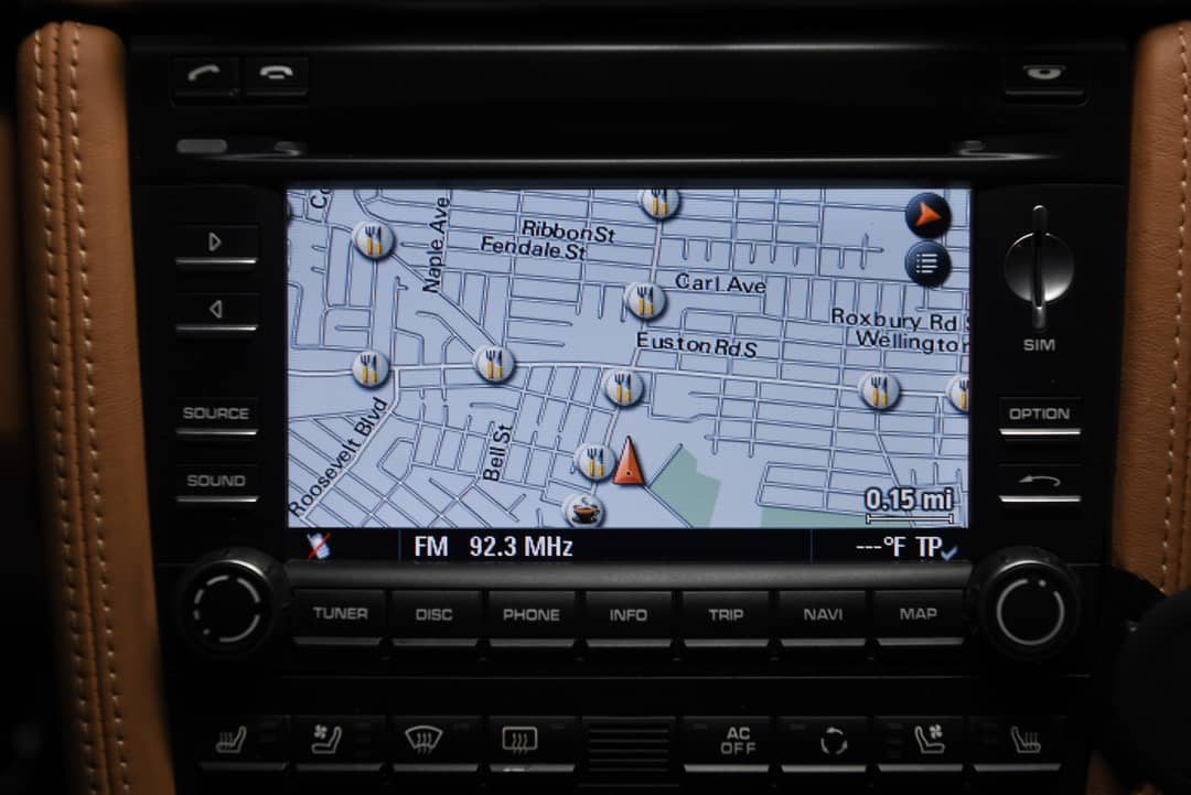 2011 Porsche 911 Carrera 4S — photo 23