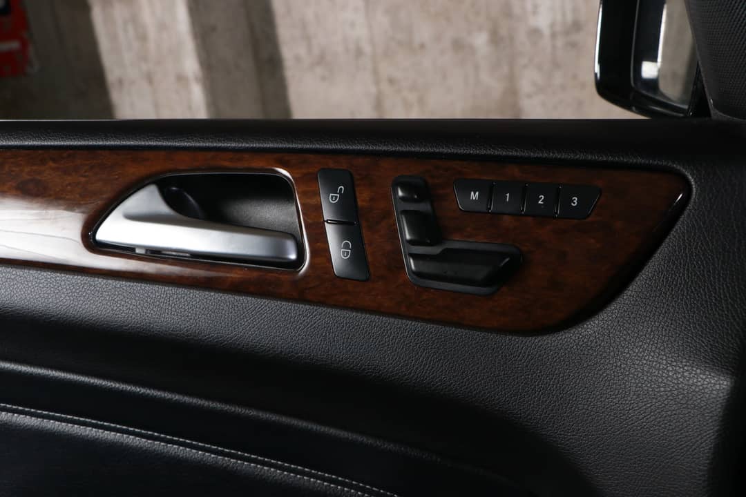 2012 Mercedes-Benz M-Class ML 350 — photo 23