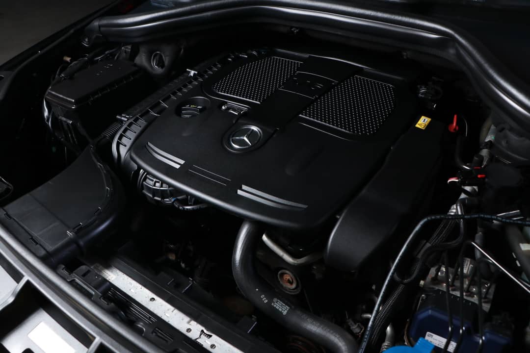 2012 Mercedes-Benz M-Class ML 350 — photo 35