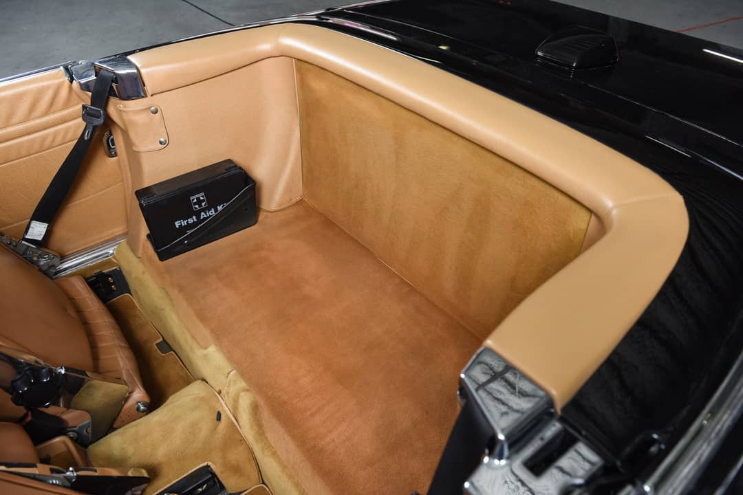 1986 Mercedes-Benz 560-Class 560 SL — photo 20