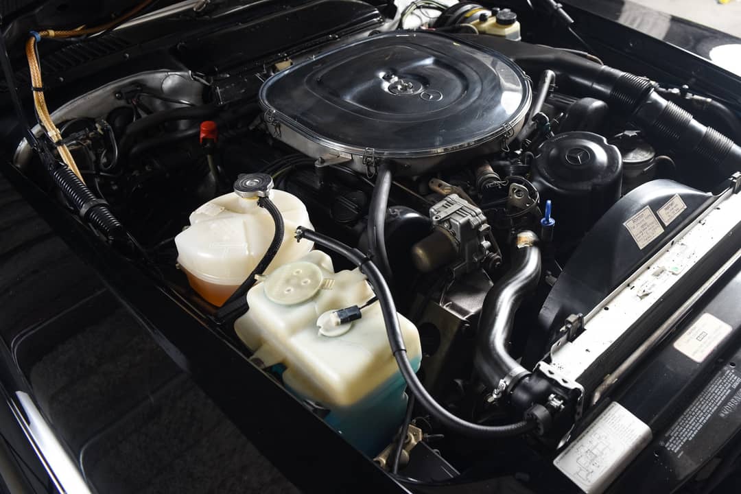 1986 Mercedes-Benz 560-Class 560 SL — photo 29