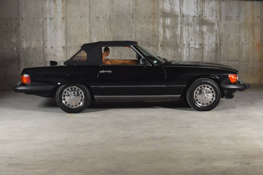 1986 Mercedes-Benz 560-Class 560 SL — photo 51