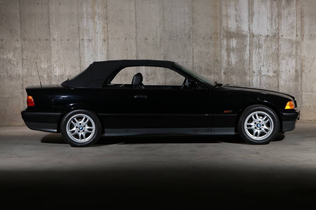 1995 BMW 3 Series 325i — photo 12