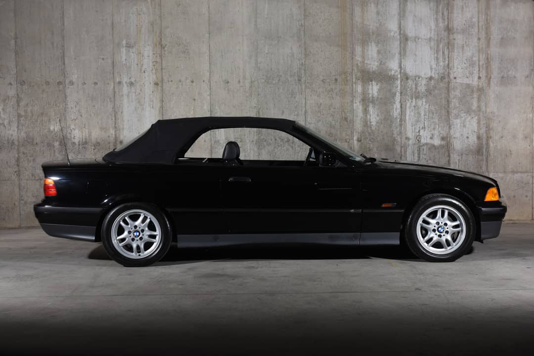 1995 BMW 3 Series 325i — photo 14