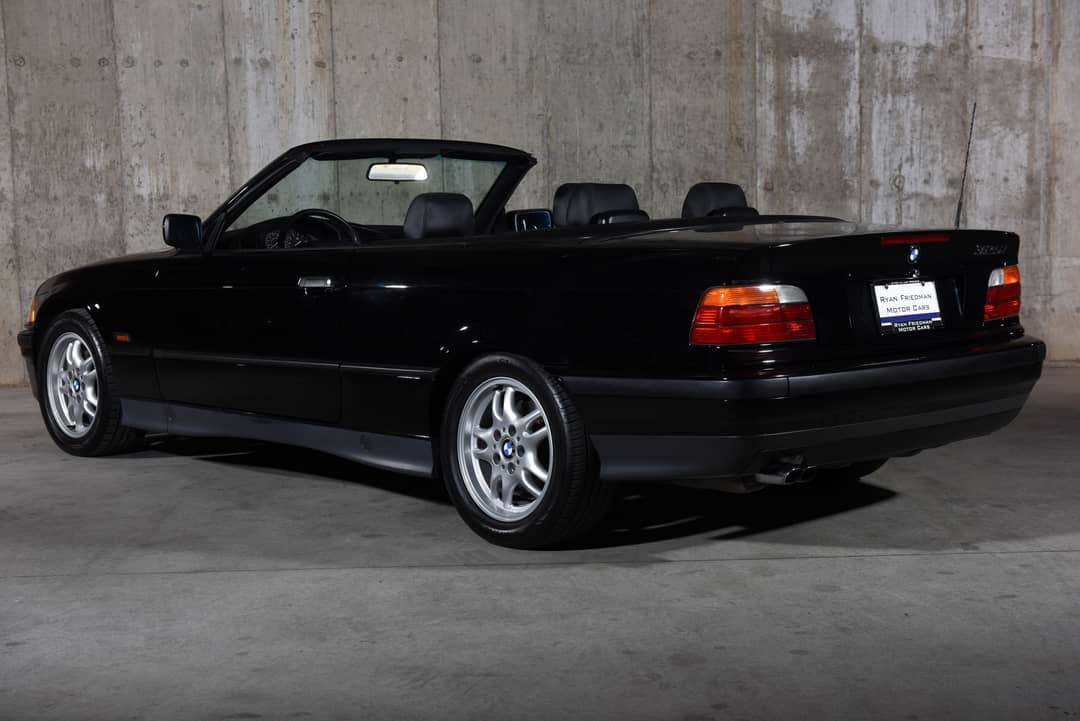 1995 BMW 3 Series 325i — photo 3