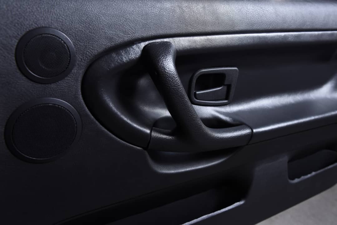 1995 BMW 3 Series 325i — photo 42