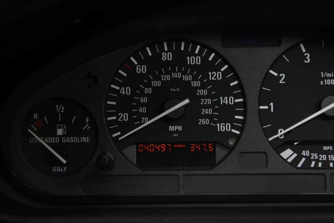 1995 BMW 3 Series 325i — photo 51