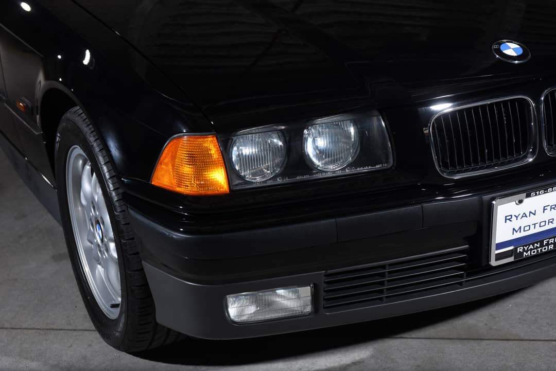 1995 BMW 3 Series 325i — photo 9