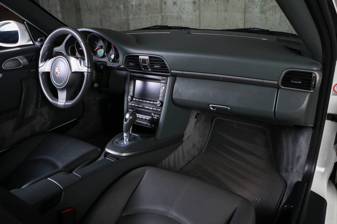 2009 Porsche 911 Carrera — photo 33