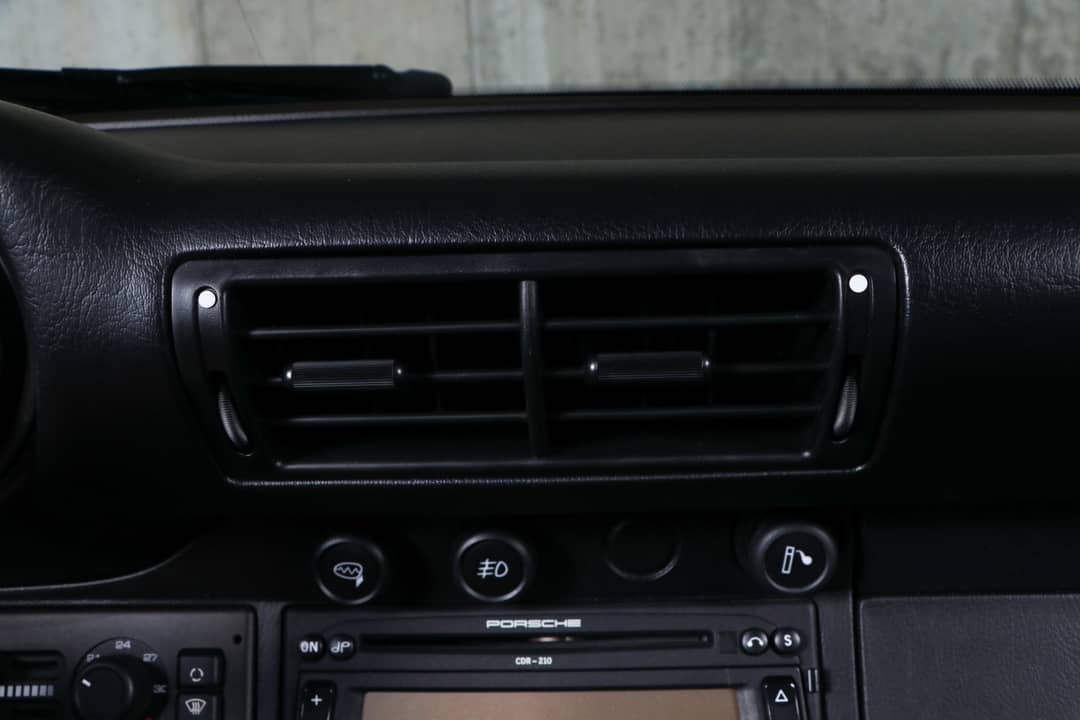 1996 Porsche 911 Carrera — photo 30