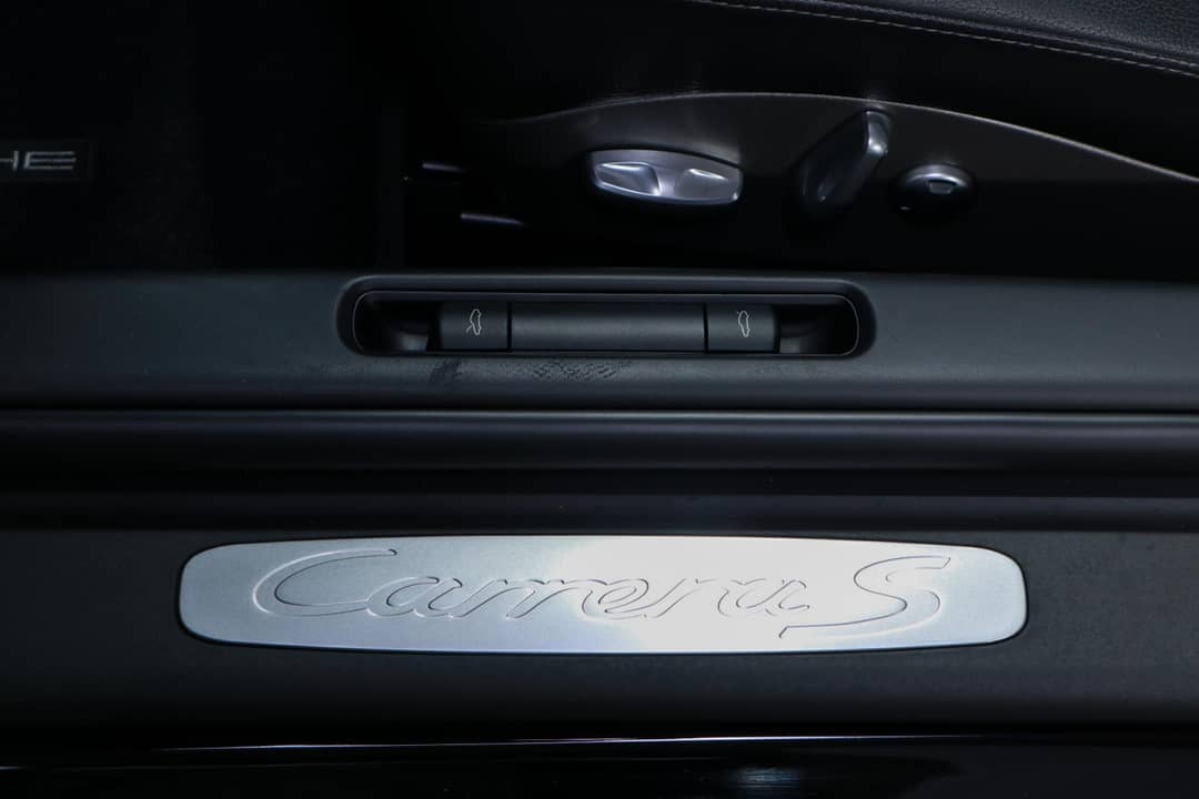 2010 Porsche 911 Carrera S — photo 34