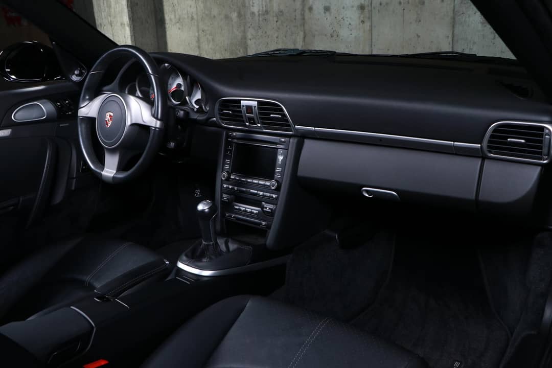 2010 Porsche 911 Carrera S — photo 37