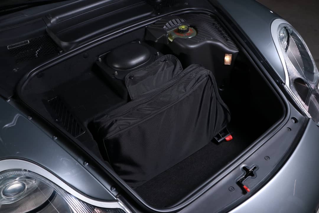 2001 Porsche 911 Carrera 4 — photo 40