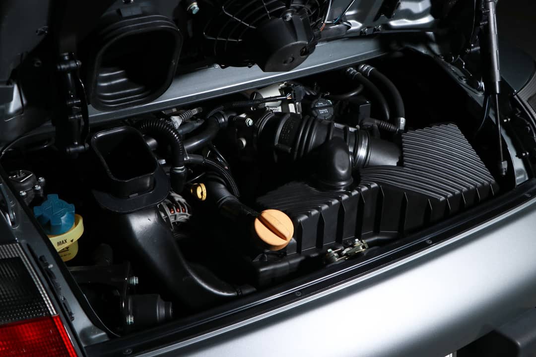 2001 Porsche 911 Carrera 4 — photo 41