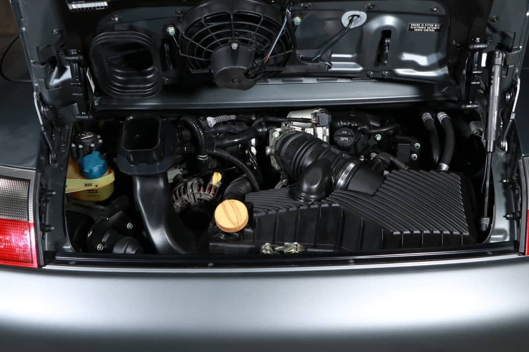 2001 Porsche 911 Carrera 4 — photo 42