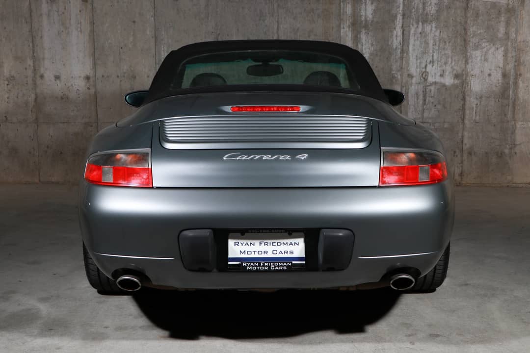 2001 Porsche 911 Carrera 4 — photo 7