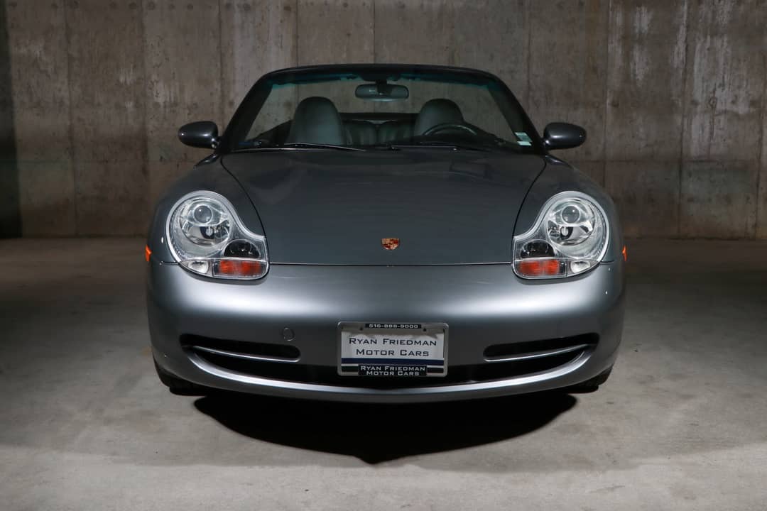 2001 Porsche 911 Carrera 4 — photo 8
