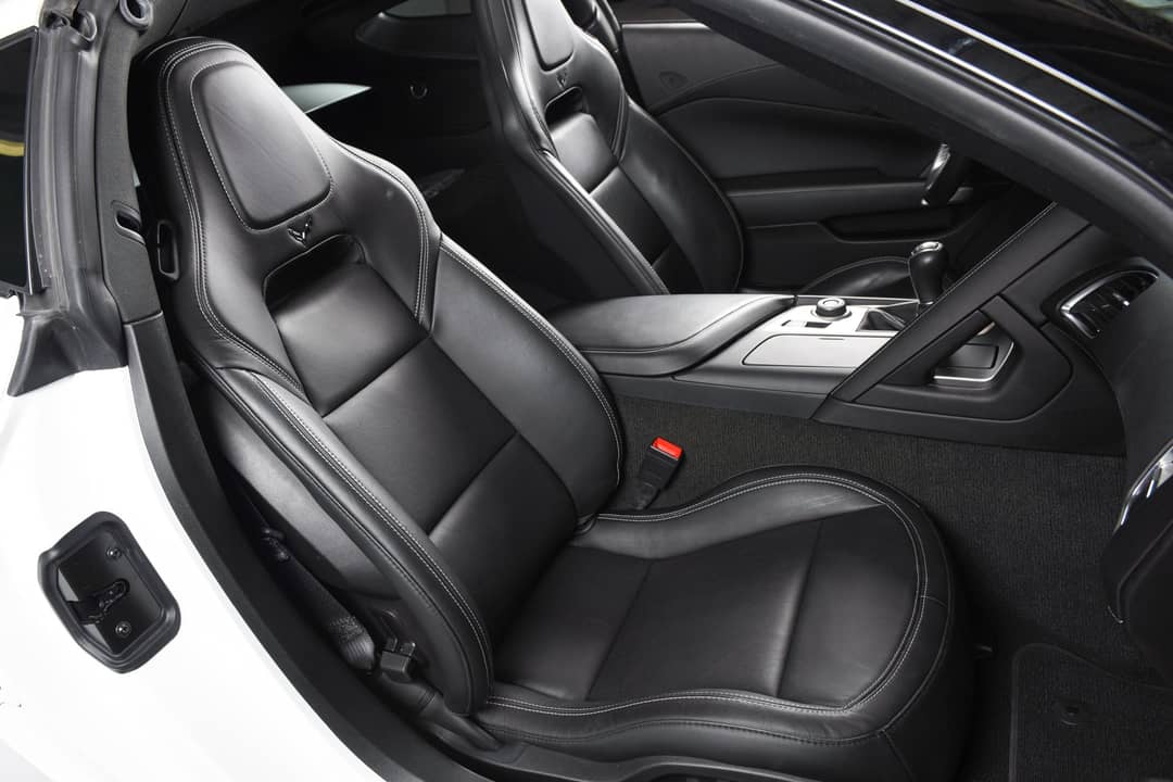 2014 Chevrolet Corvette Stingray — photo 38