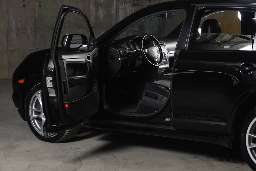 2009 Porsche Cayenne GTS — photo 32
