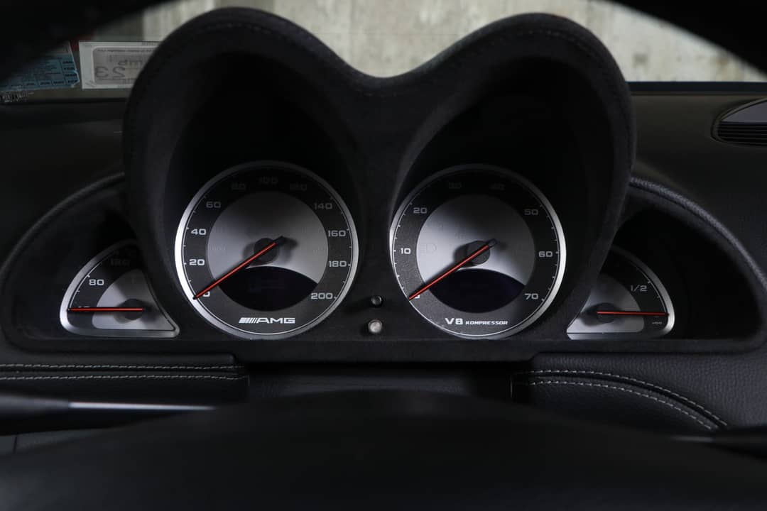 2004 Mercedes-Benz SL-Class SL 55 AMG — photo 37