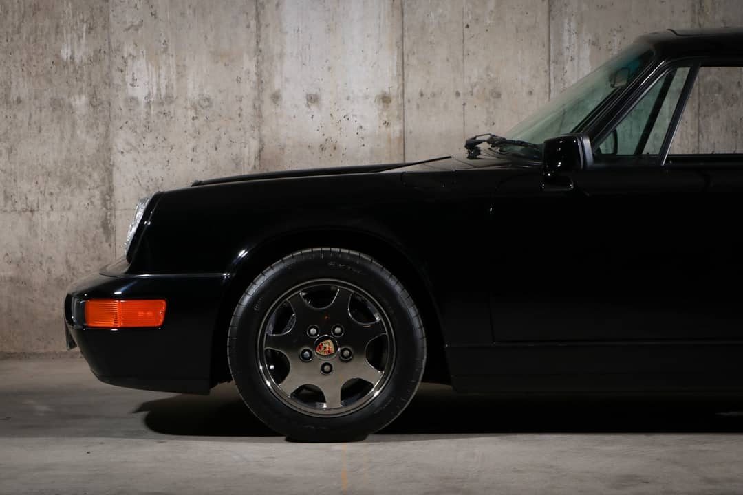 1990 Porsche 911 Carrera 2 — photo 16