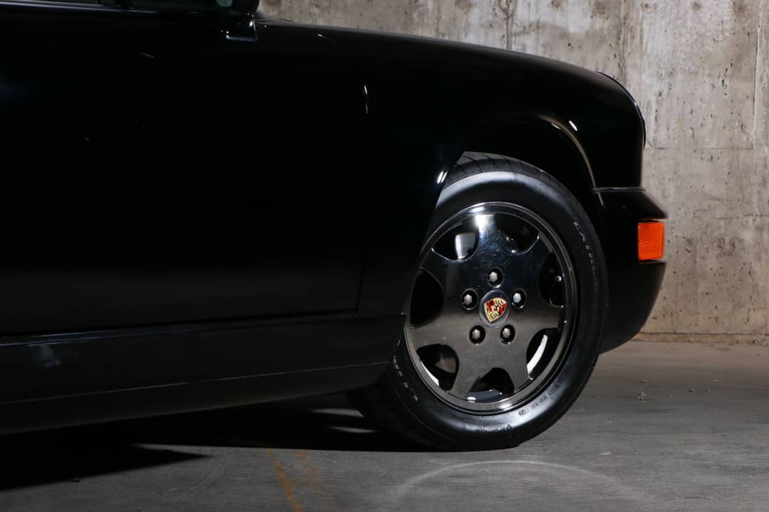 1990 Porsche 911 Carrera 2 — photo 9