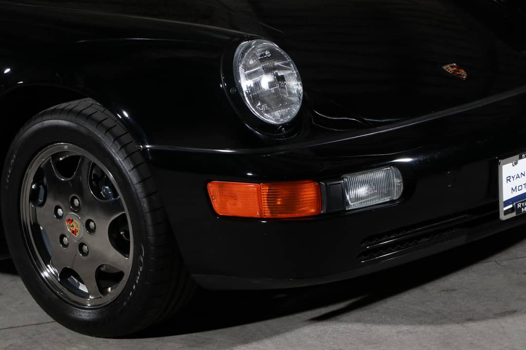 1990 Porsche 911 Carrera 2 — photo 10
