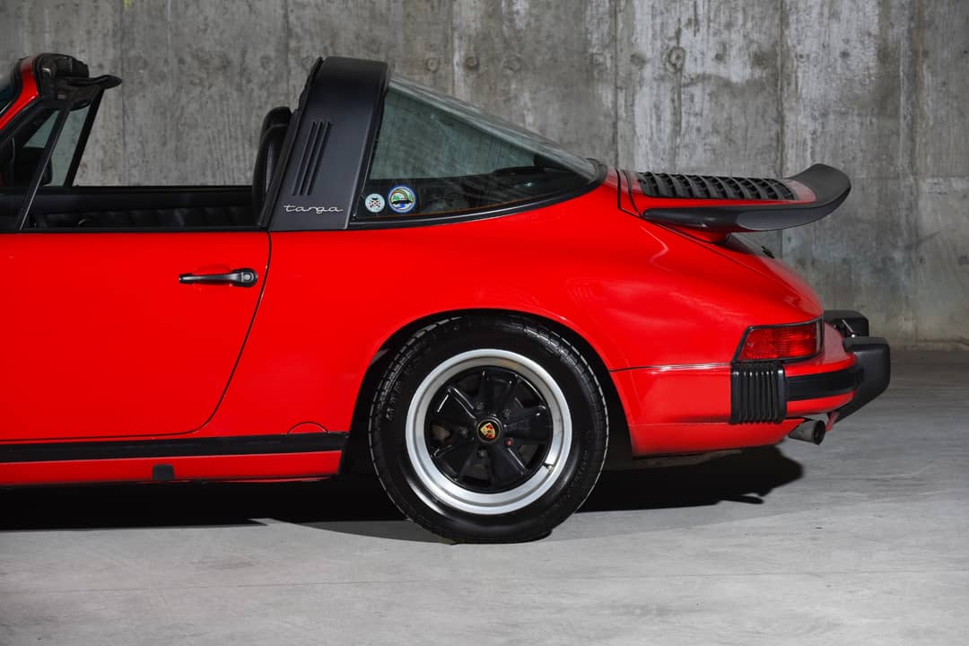 1987 Porsche 911 TARGA Carrera — photo 18